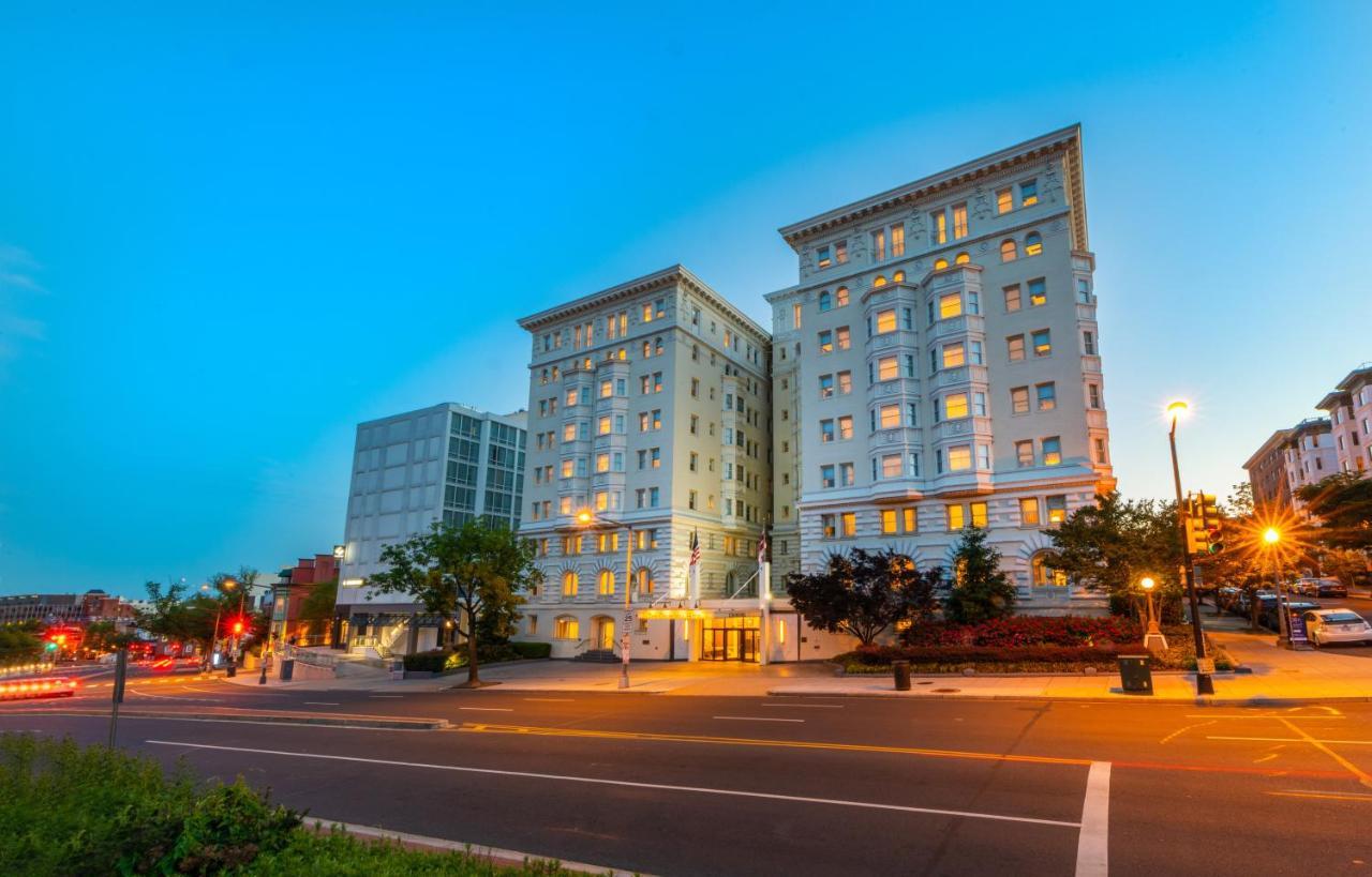 The Churchill Hotel Near Embassy Row Washington Exterior foto